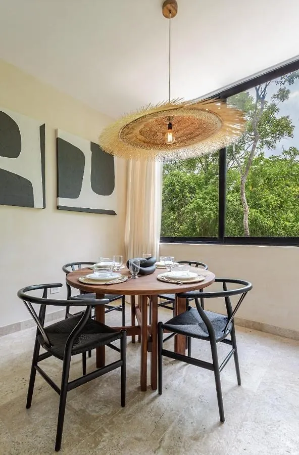 *****  Kuukum Tulum Hotel Mexico