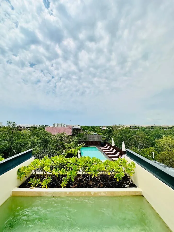 *****  Kuukum Tulum Hotel Mexico